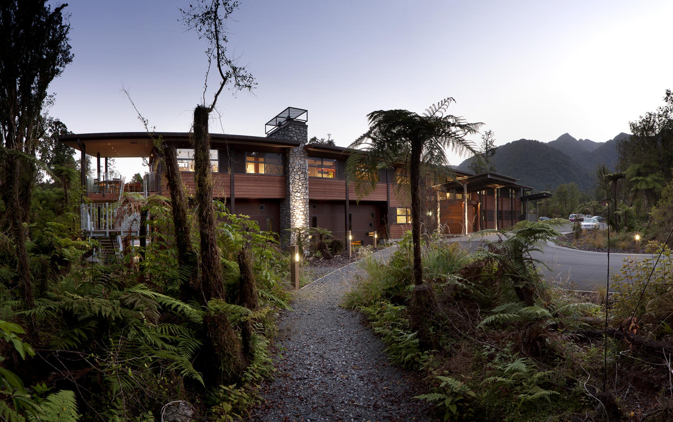Legacy Te Waonui Hotel Franz Josef Exterior photo
