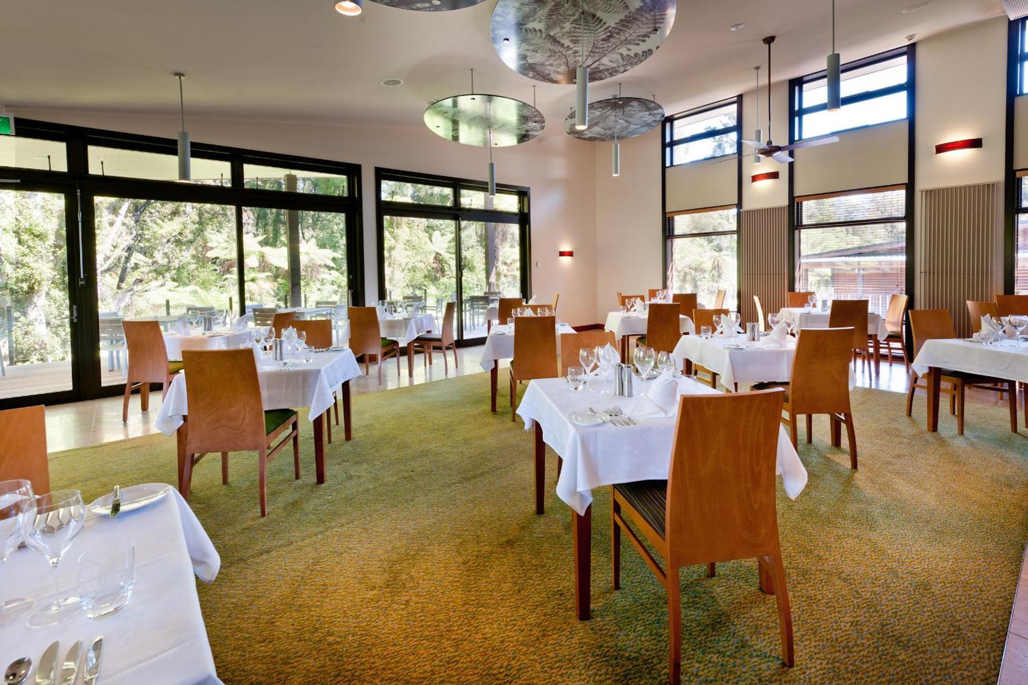 Legacy Te Waonui Hotel Franz Josef Exterior photo